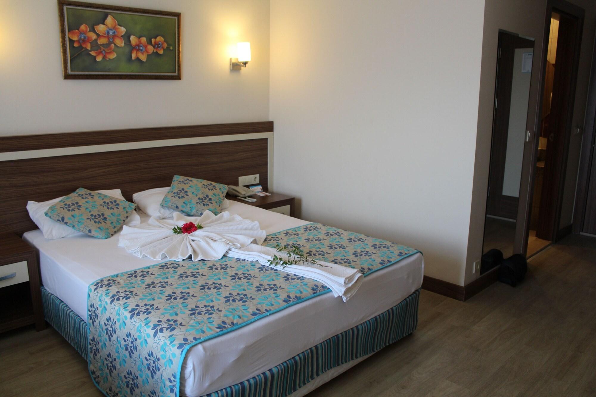 Side West Park Hotel Esterno foto